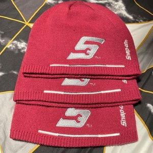3 Snap-On beanies. Pink